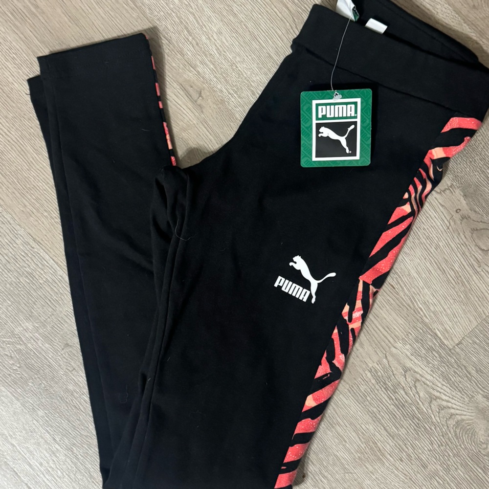 NWT Puma Activewear Leggings - Black With Side Stripes